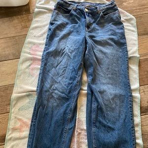Women’s American Eagle a baggy Jean Size 10